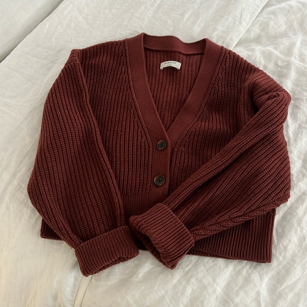 Aritzia Canberra Cardigan in Rich Maroon size M